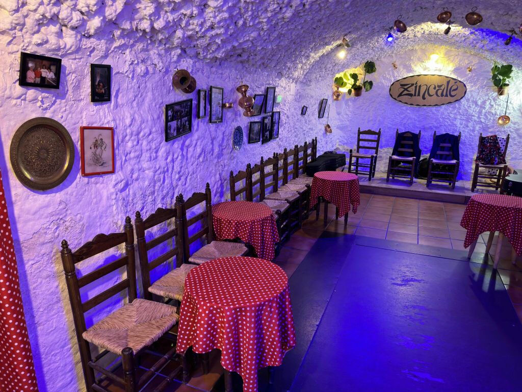 Flamenco Show Zincalé in Sacromonte Cave with Drink