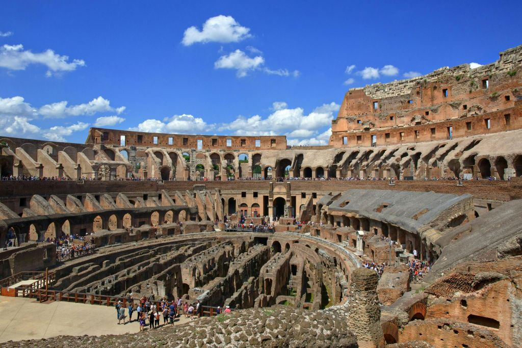 Colosseum, Roman Forum & Palatine Hill: Reserved Entrance + Digital Audio Guide