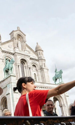 Paris: Hidden Gems of Montmartre Walking Tour