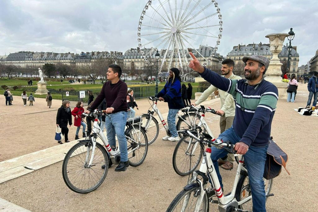 Paris: Passeio particular de bicicleta