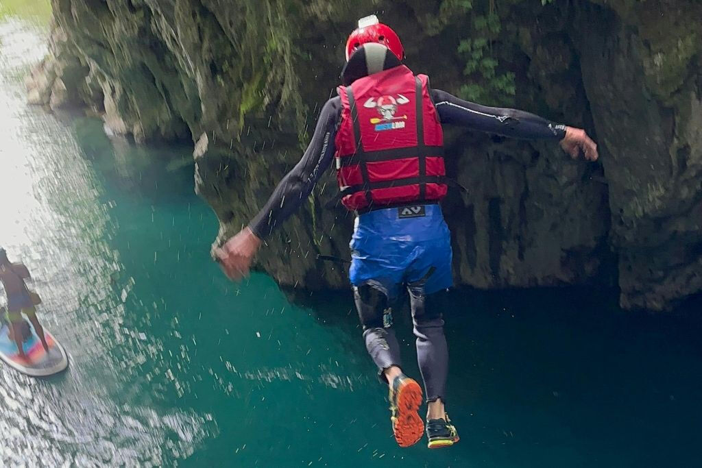Crazy Canyoning