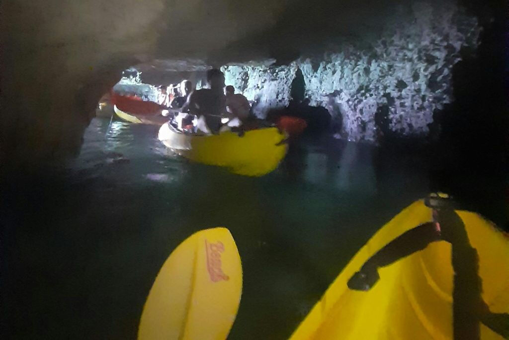 Mallorca: Passeio de caiaque pelas cavernas do mar