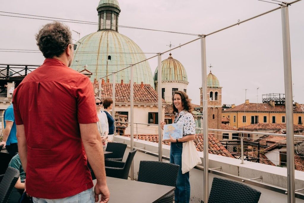 Venezia: Tour guidato sui tetti + degustazione di prosecco