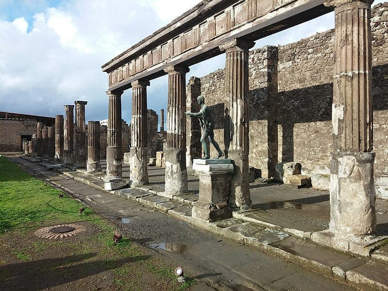 Pompei + Museo virtuale di Pompei nel passato