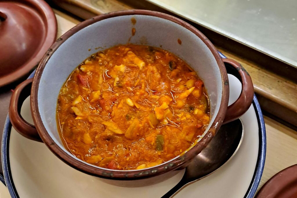 Valencia: Tapas and Drinks Tour