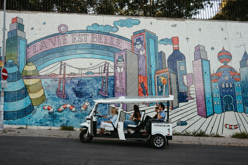 Excursión en Tuk Tuk por Lisboa