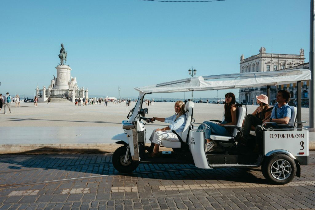 Excursión en Tuk Tuk por Lisboa