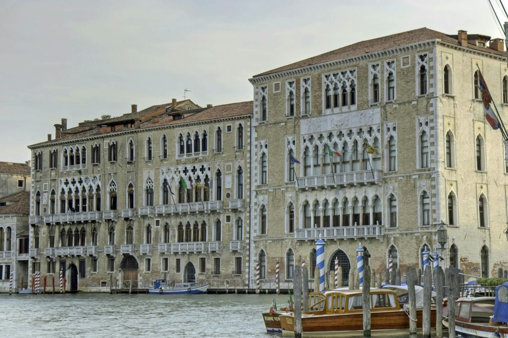 Museu do Século XX Veneziano: Ca'Rezzonico, Palácio Mocenigo e Casa Goldoni