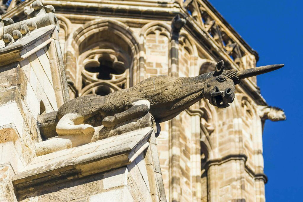 Barcelona Gothic Quarter: Audio Guide App by TouringBee