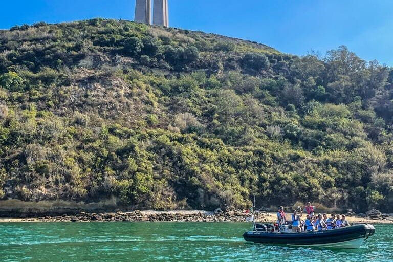 Lisbon: Sunset Speedboat Tour