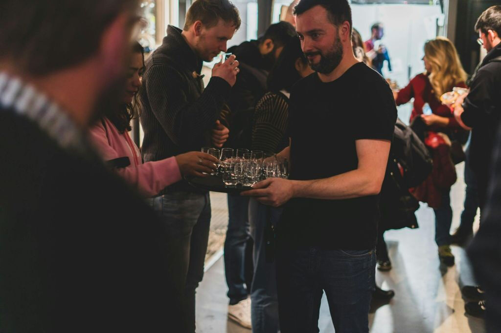 Holyrood Distillery: Guided Whisky & Gin Tasting Tour + Welcome Drink