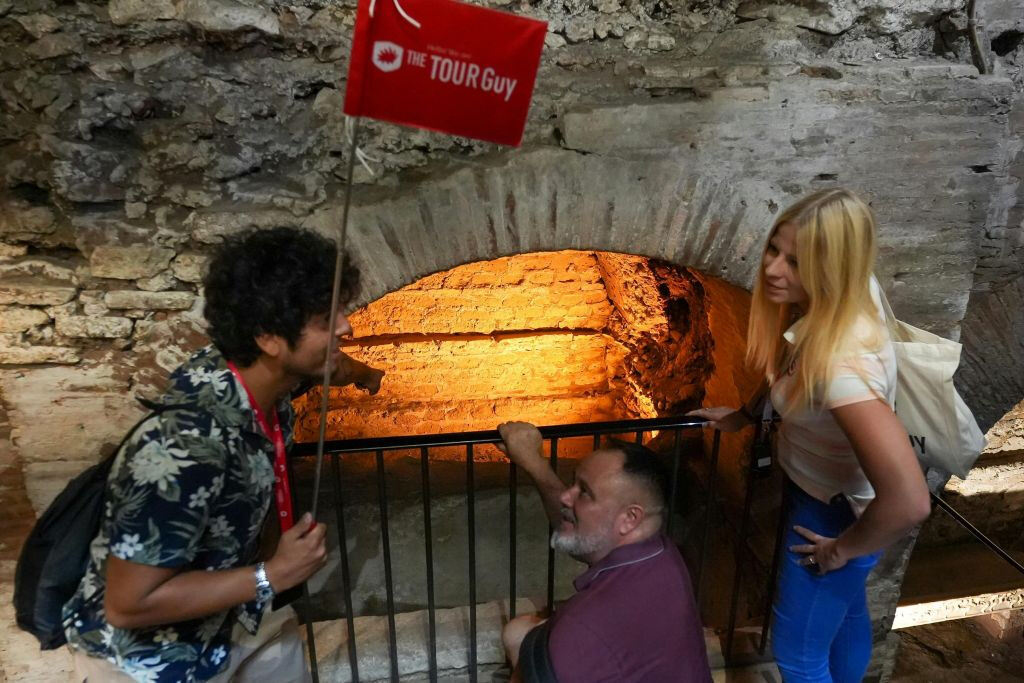 Cripta dei Cappuccini e Catacombe: Tour guidato e trasferimenti