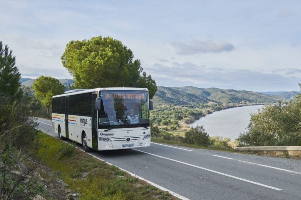Portimao: Traslado en autobús desde/hasta el aeropuerto de Faro
