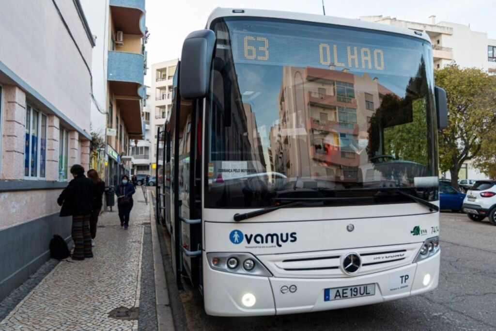 Portimao: Traslado en autobús desde/hasta el aeropuerto de Faro