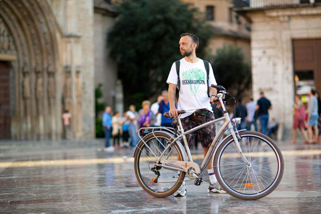 Valencia: Guided Grand City Bike Tour