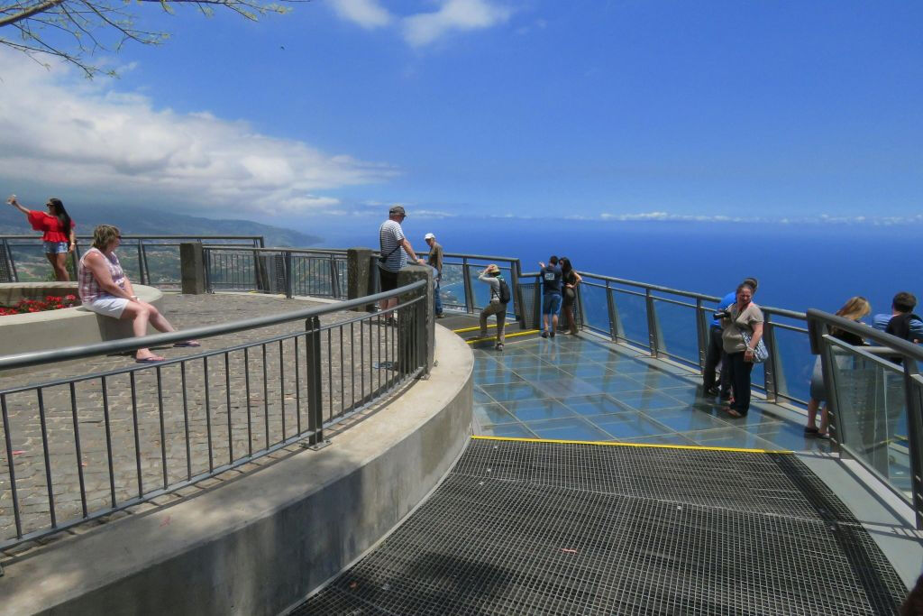 Madeira: Vino e tapas, avventura in jeep 4x4 Cabo Girão Skywalk