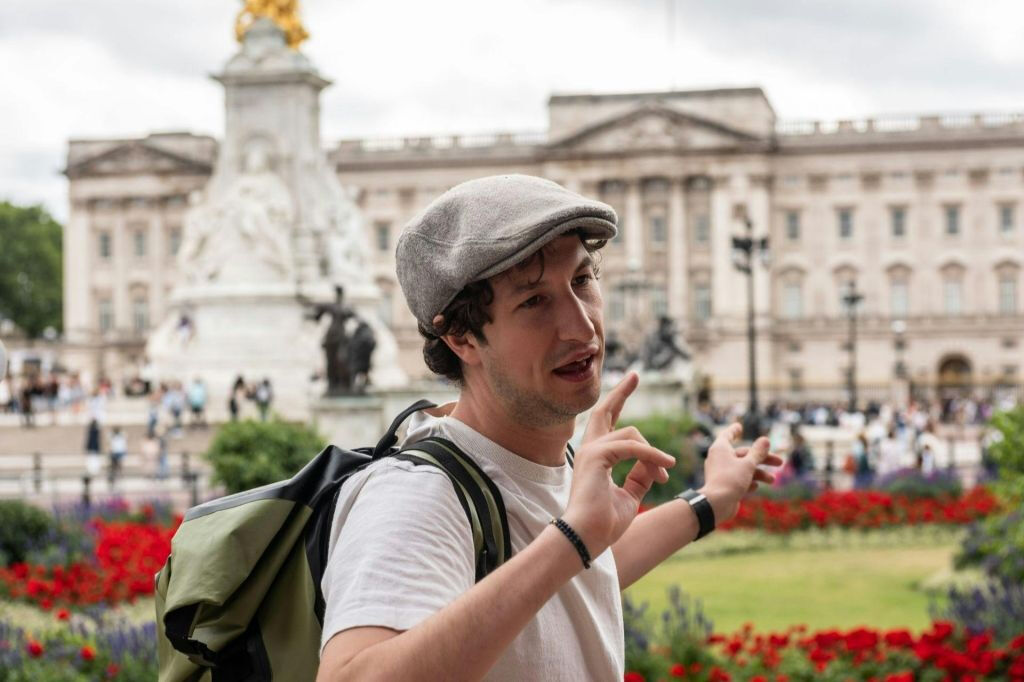 Londres: Visita guiada a pie en grupo reducido por la realeza británica