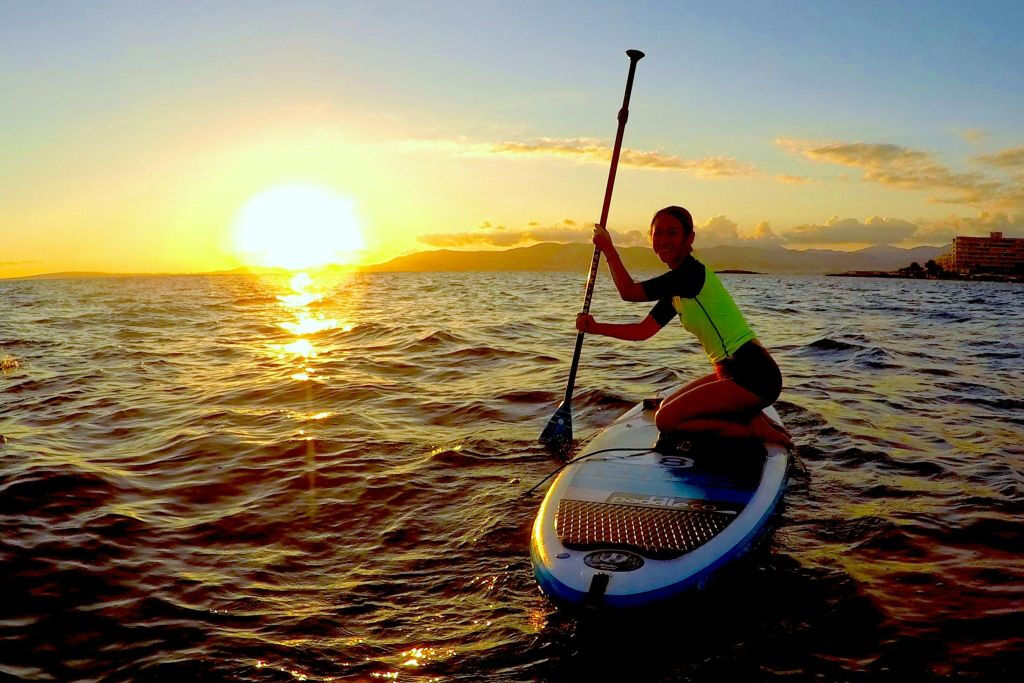Mallorca: Excursión en Kayak o Stand-Up Paddleboard al Atardecer