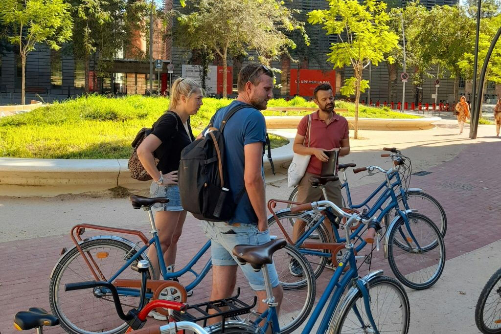 Visite insolite de Barcelone à vélo