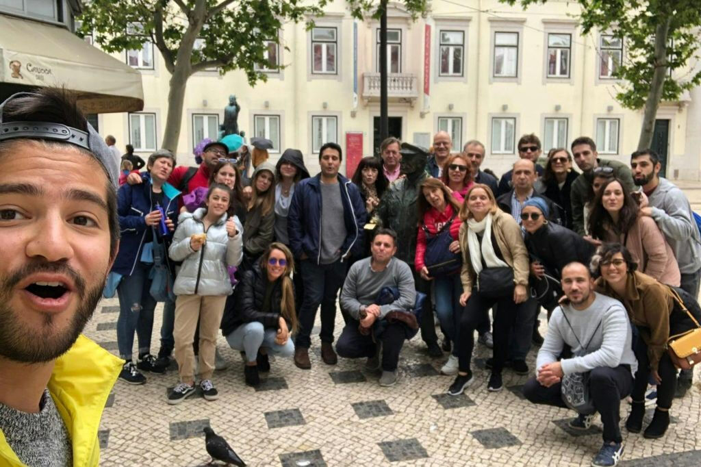 Lisbon: Alfama District Guided Walking Tour
