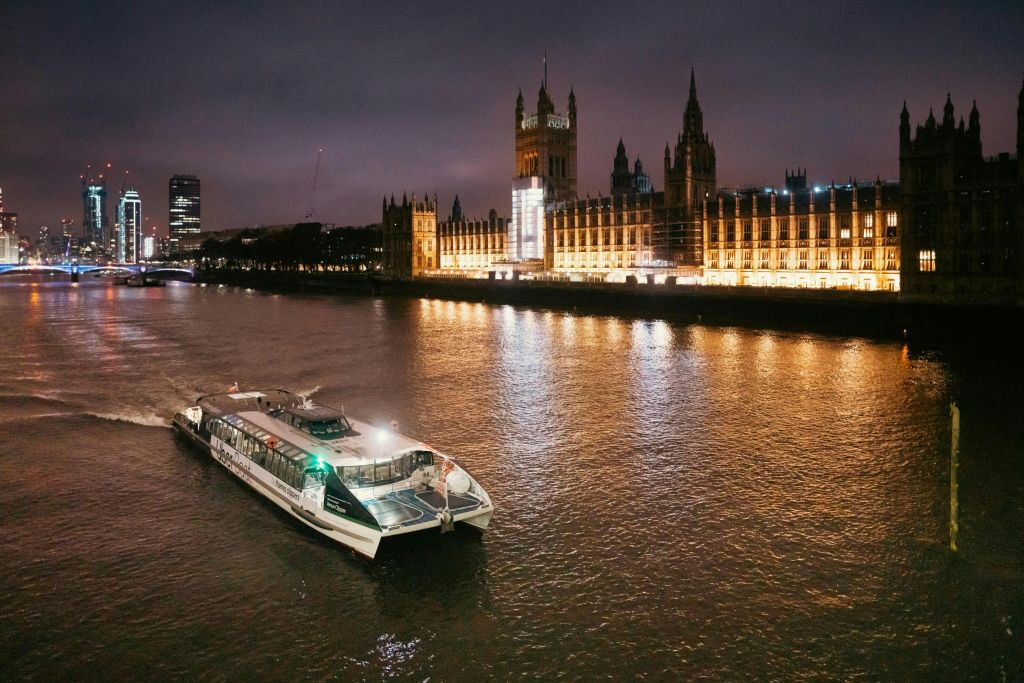 Londres : RoundtripUber Boat`` par Thames Clippers