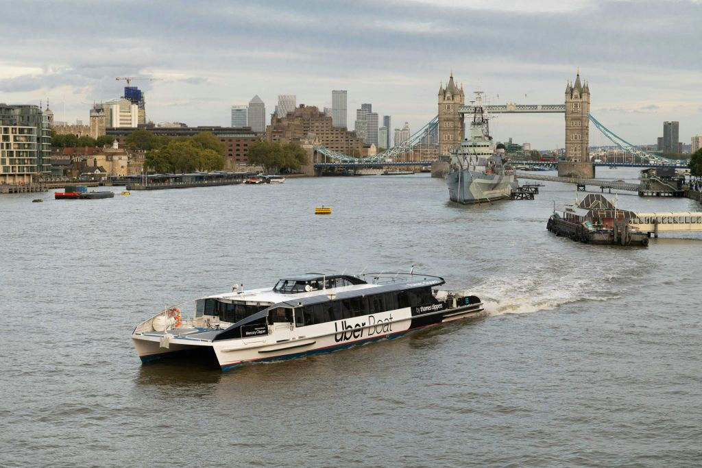 Londres : Aller-retour Uber Boat par Thames Clippers + entrée au Painted Hall