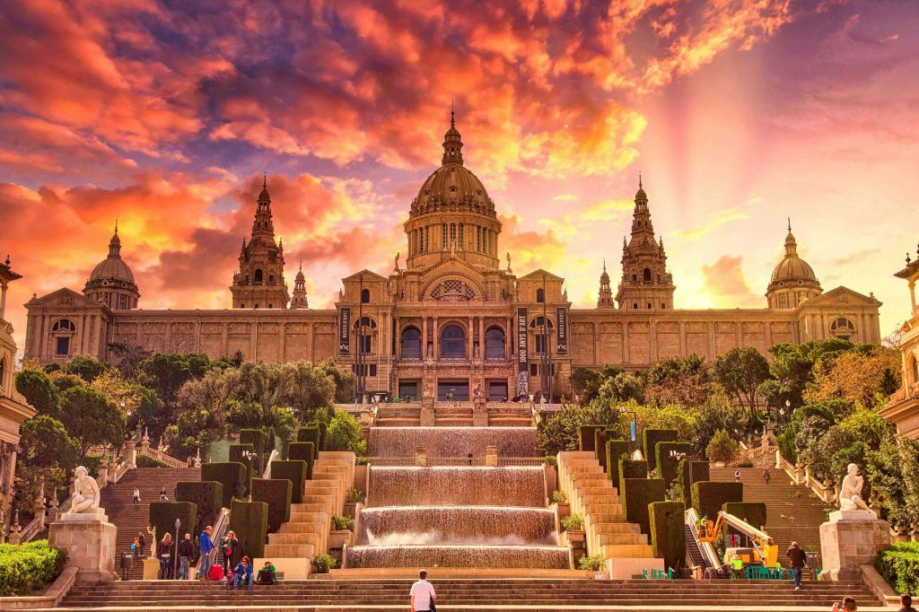 Parque de Montjuic Barcelona: App Audioguía de TouringBee