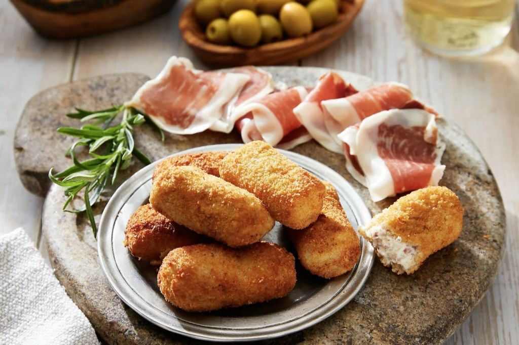 Eat Like A Catalan: Food Tour with Local Guide