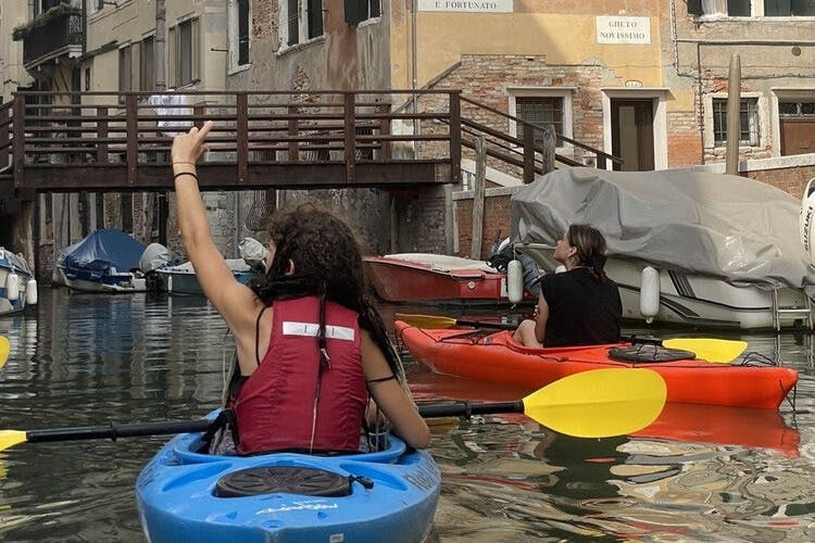 Veneza: Passeio guiado de caiaque