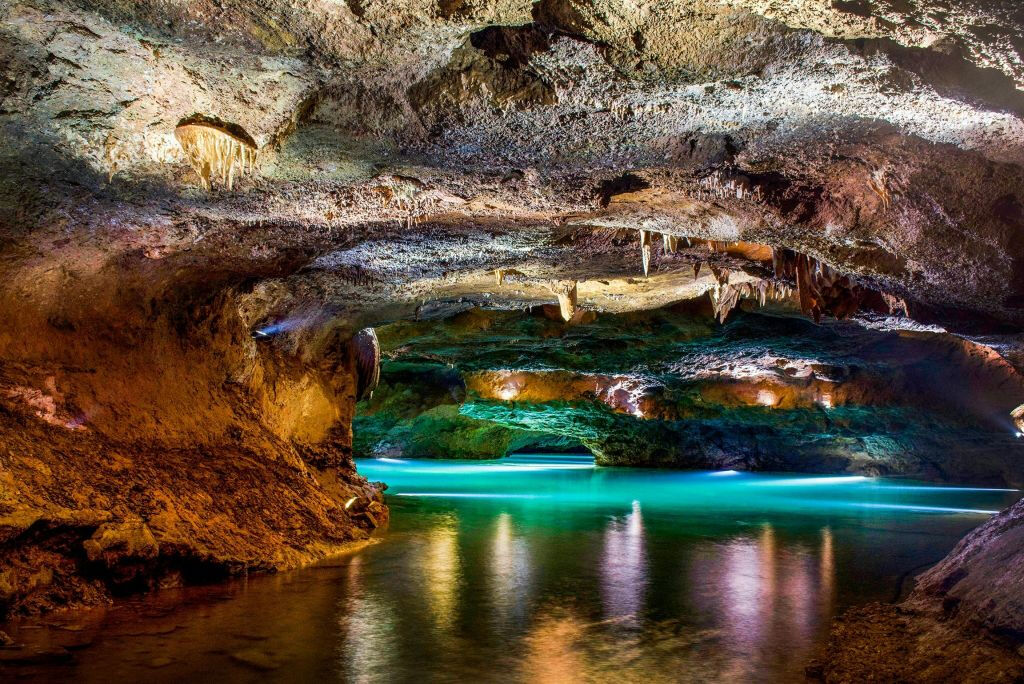 Cuevas de San José: Entrada + Tour guiado + Transporte de viaje de ida y vuelta