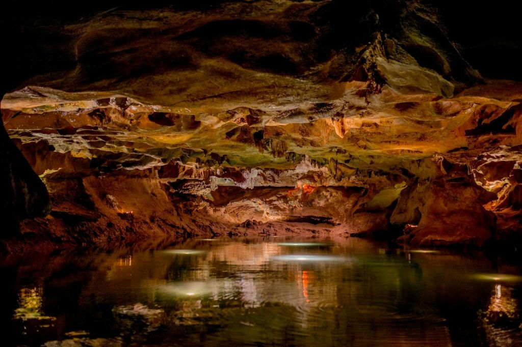 Cuevas de San José: Entrada + Tour guiado + Transporte de viaje de ida y vuelta