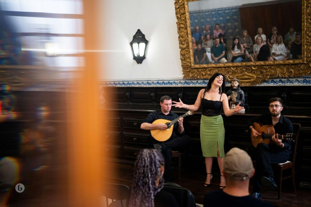 Mosteiro de São Bento da Vitória : Visite guidée + Fado