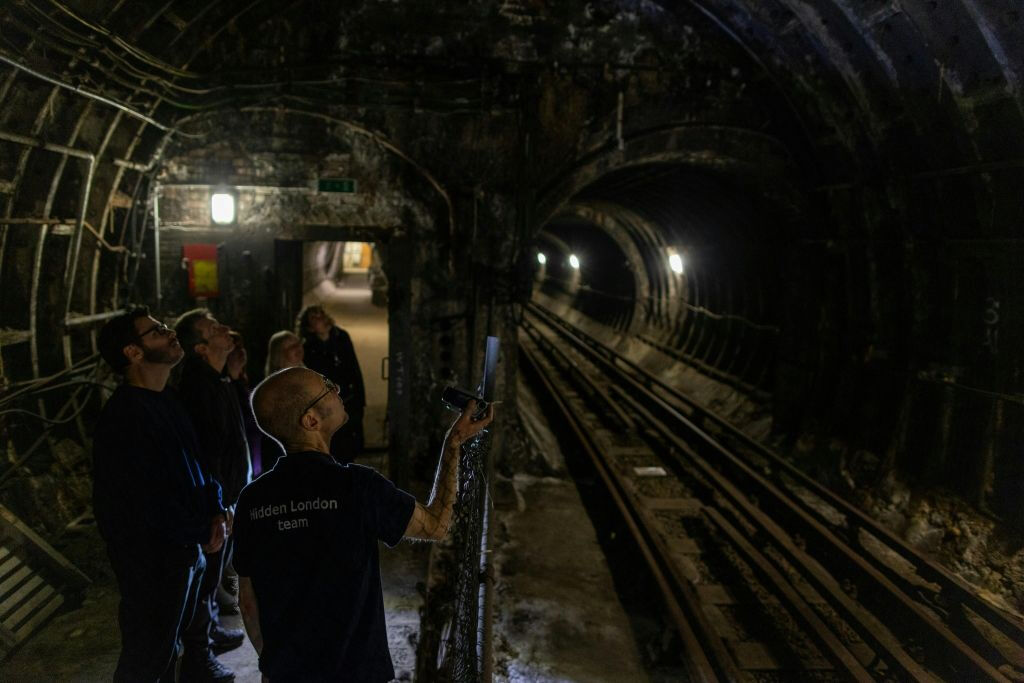 Holborn London: Guided Hidden Tube Station Tour