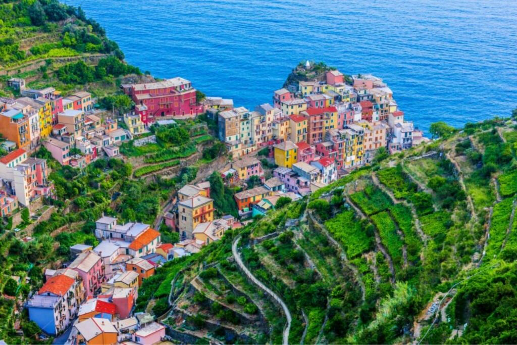 Cinque Terre Express: Train To/From La Spezia and Monterosso