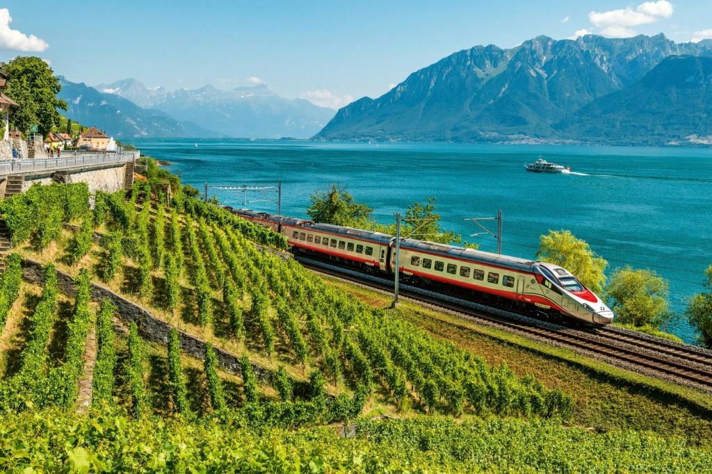 Milano: Trasferimento in treno di sola andata a Peschiera Del Garda