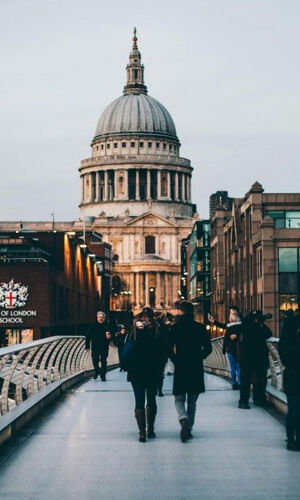 London: Guided Harry Potter Film Sites Visit + Ghosts of London Tour