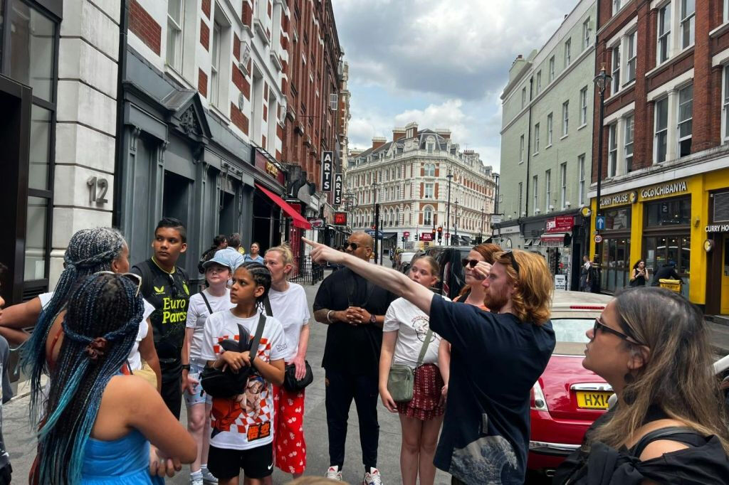 London: Guided Harry Potter Film Sites Visit + Ghosts of London Tour