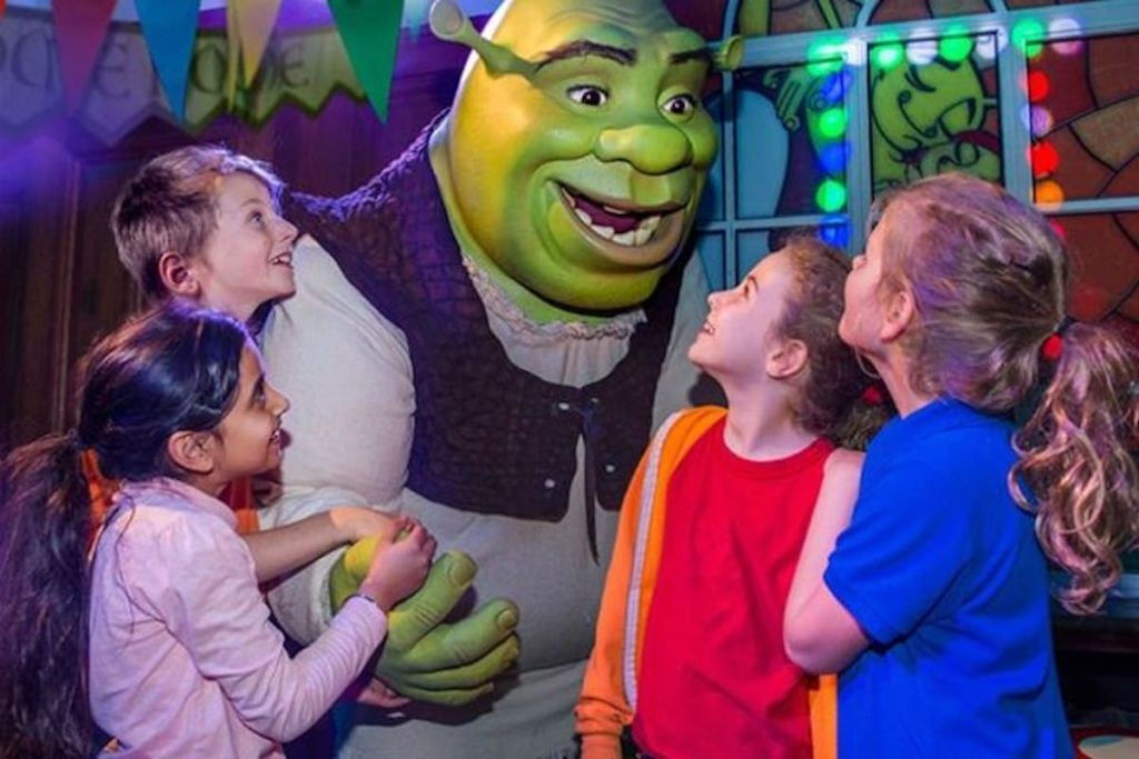 Londres: Visita guiada a los Lugares de rodaje de Harry Potter + Visita combinada a la Aventura de Shrek