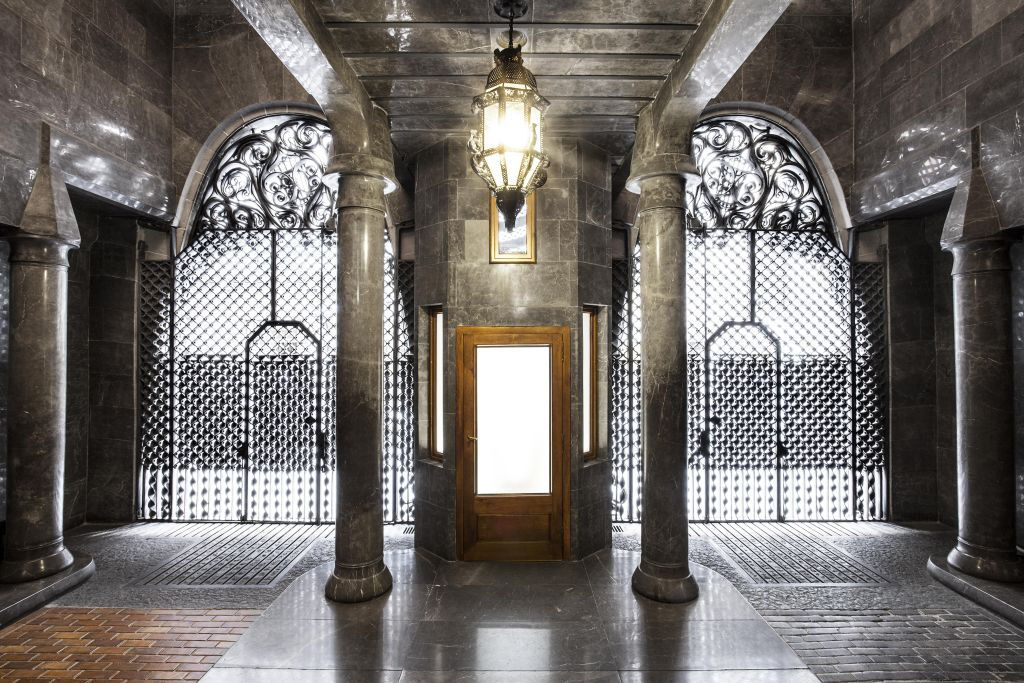 Palau Güell (Palacio Güell): Entrada
