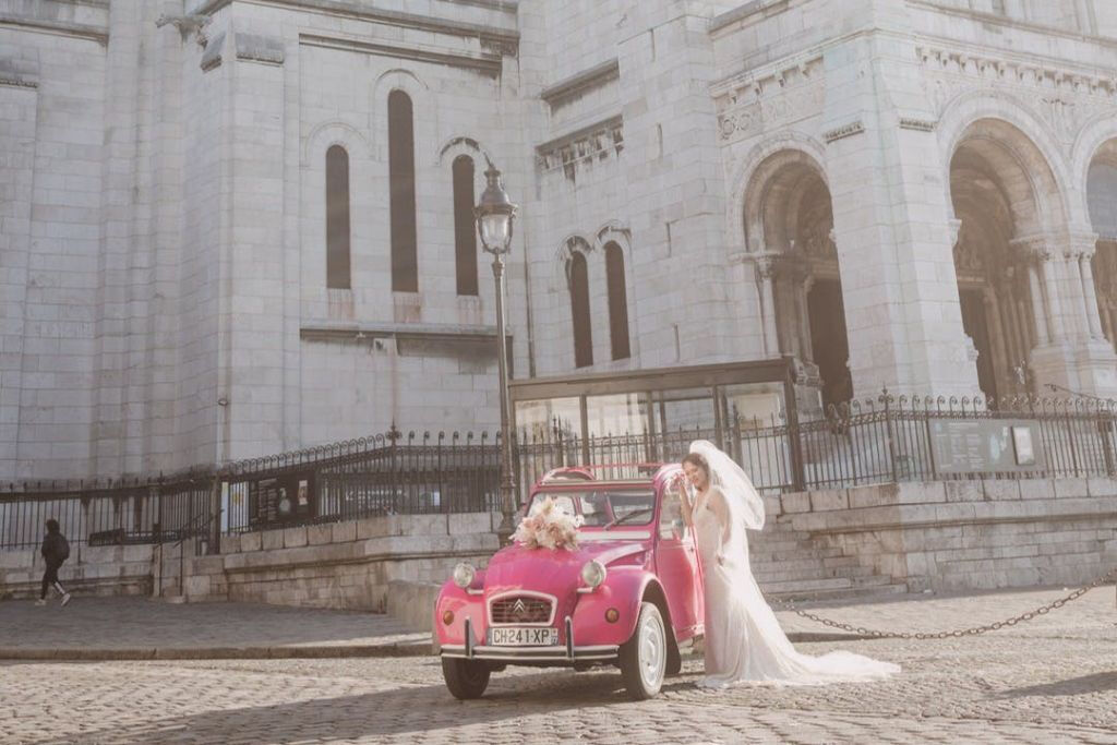 Paris: Passeio particular em um Citroën 2CV rosa