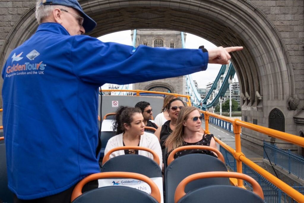 Londres : visite guidée en bus Hop-on Hop-off + audioguide