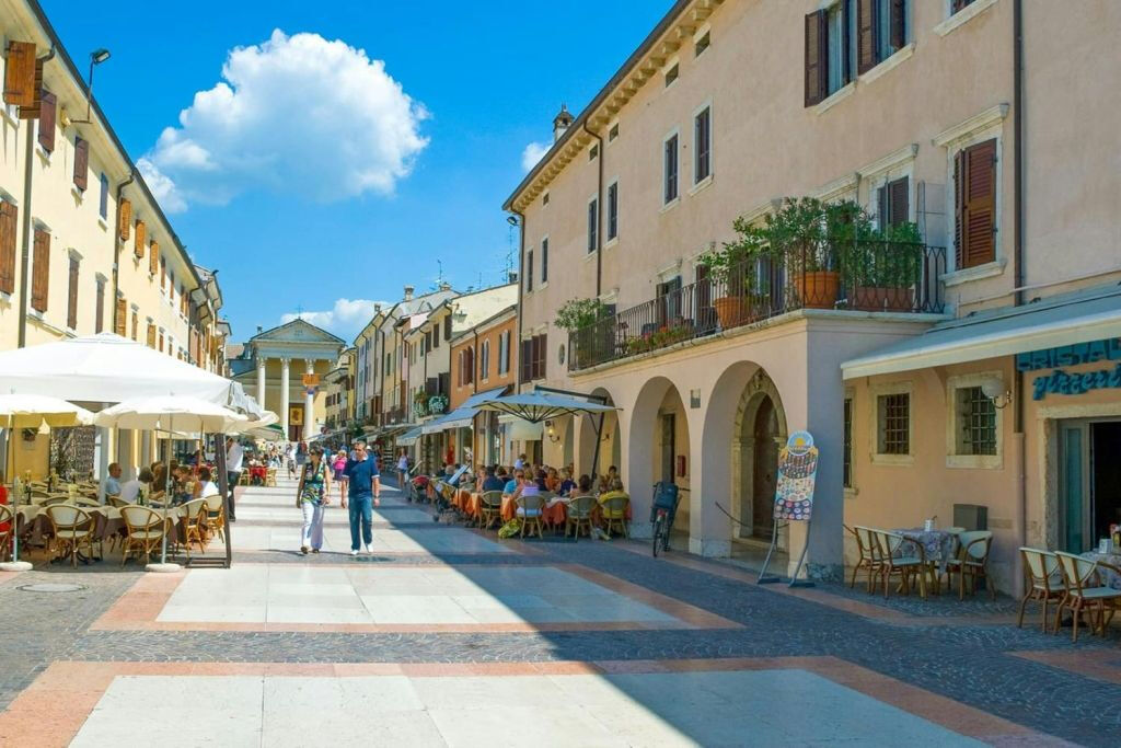 Lazise: Ônibus Garda Link + Trem de Veneza