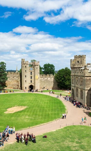 Oxford, Stratford, The Cotswolds & Warwick: Full-Day Guided Tour from London