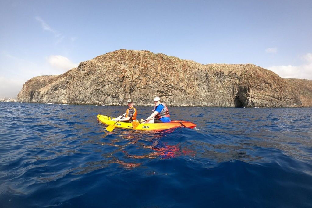 Los Cristianos: Guided Kayak Tour