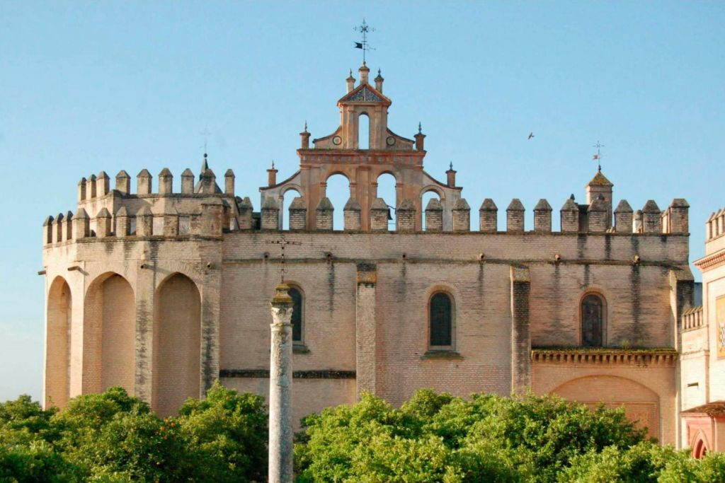 Monasterio San Isidoro del Campo: Guided Tour