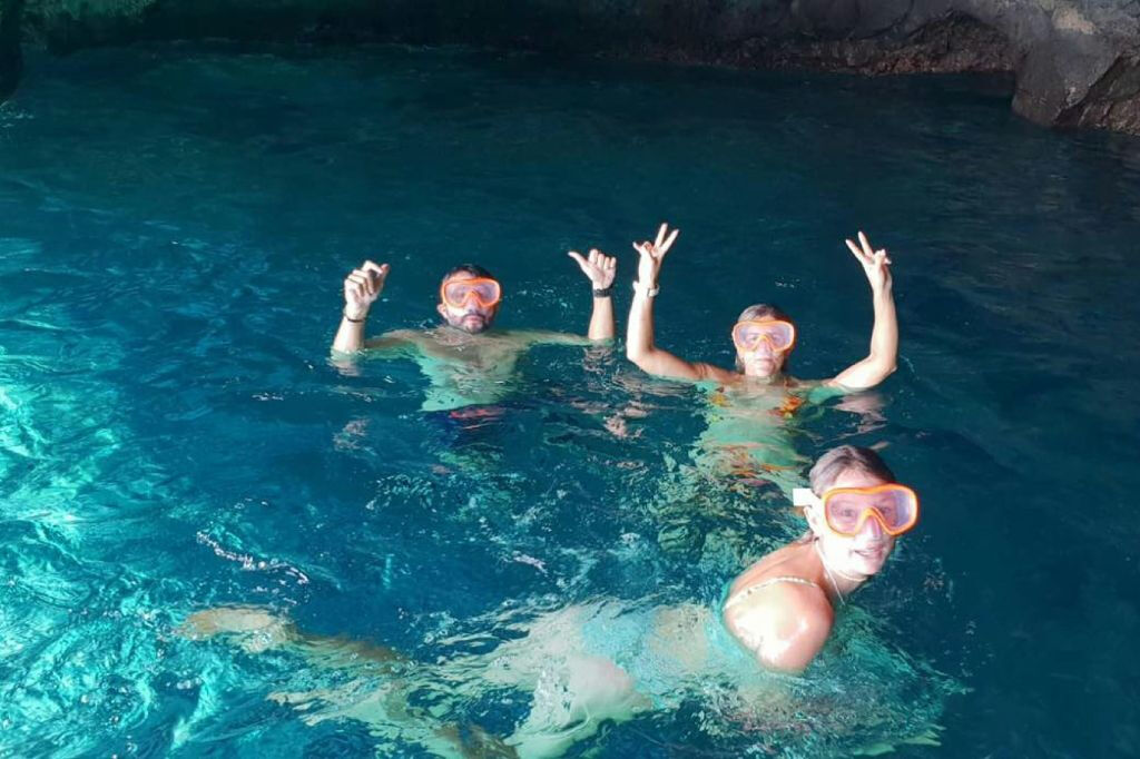 Punta De Teno: Passeio de barco de Los Gigantes + mergulho com snorkel + bebidas