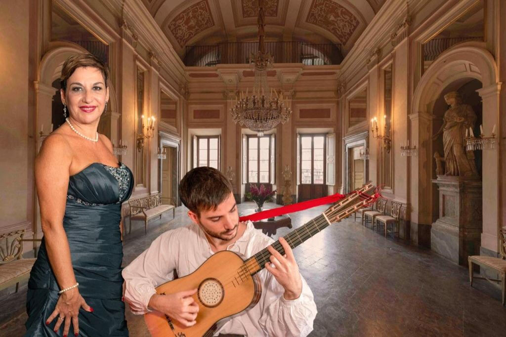 Palazzo Chigi Zondadari: entrada + visita guiada + concerto de ópera