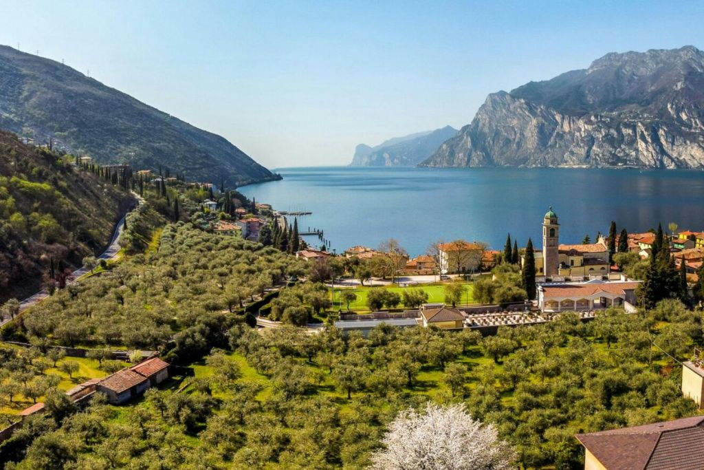 Torri Del Benaco: Autobús Garda Link + Tren desde Venecia