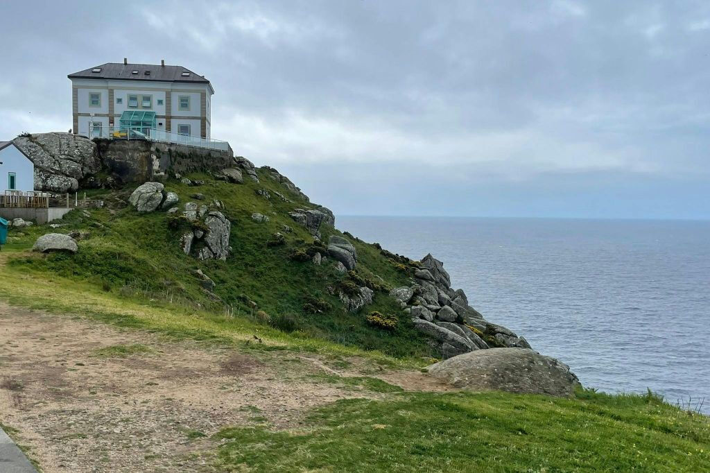 Finisterre y Costa da Morte: Visita Guiada desde Santiago de Compostela + Traslados