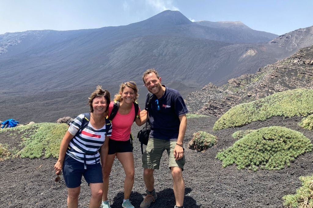Mount Etna: Guided Day Trip from Catania